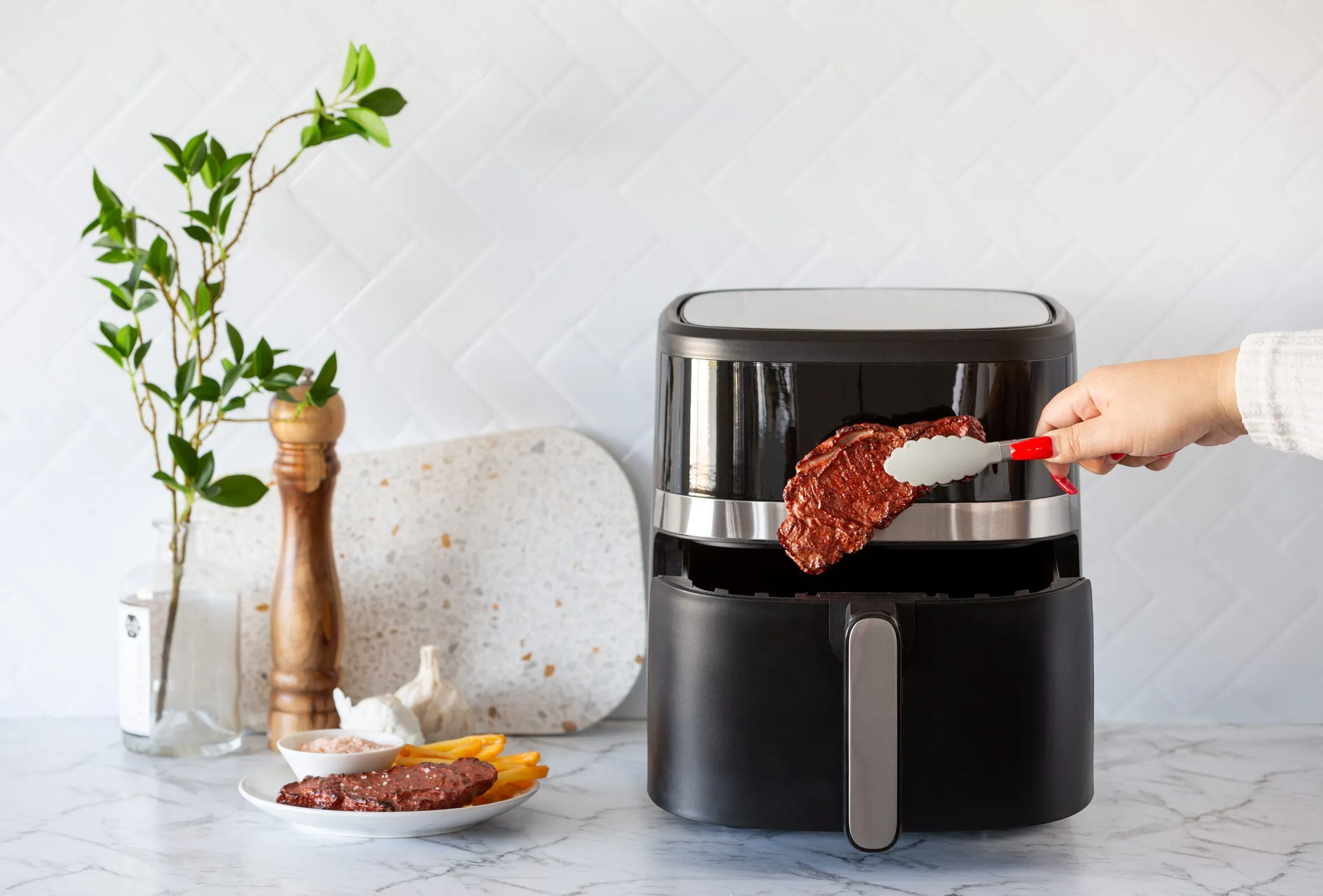 7.5L Digital Air Fryer with Dual Heating Elements