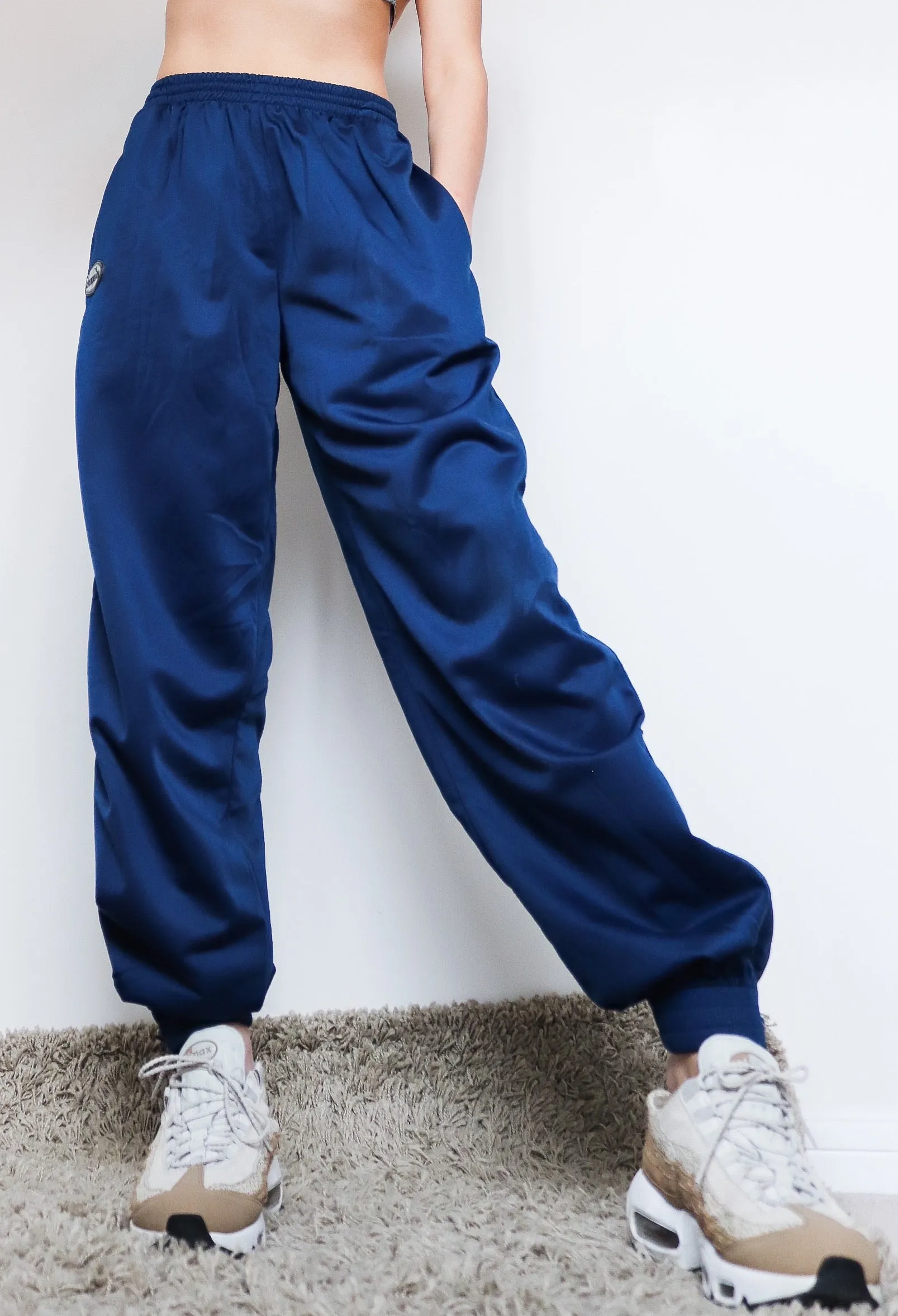 90s Y2K 00s VINTAGE DIADORA DEEP NAVY JOGGER  SPORTY  PANTS TROUSERS