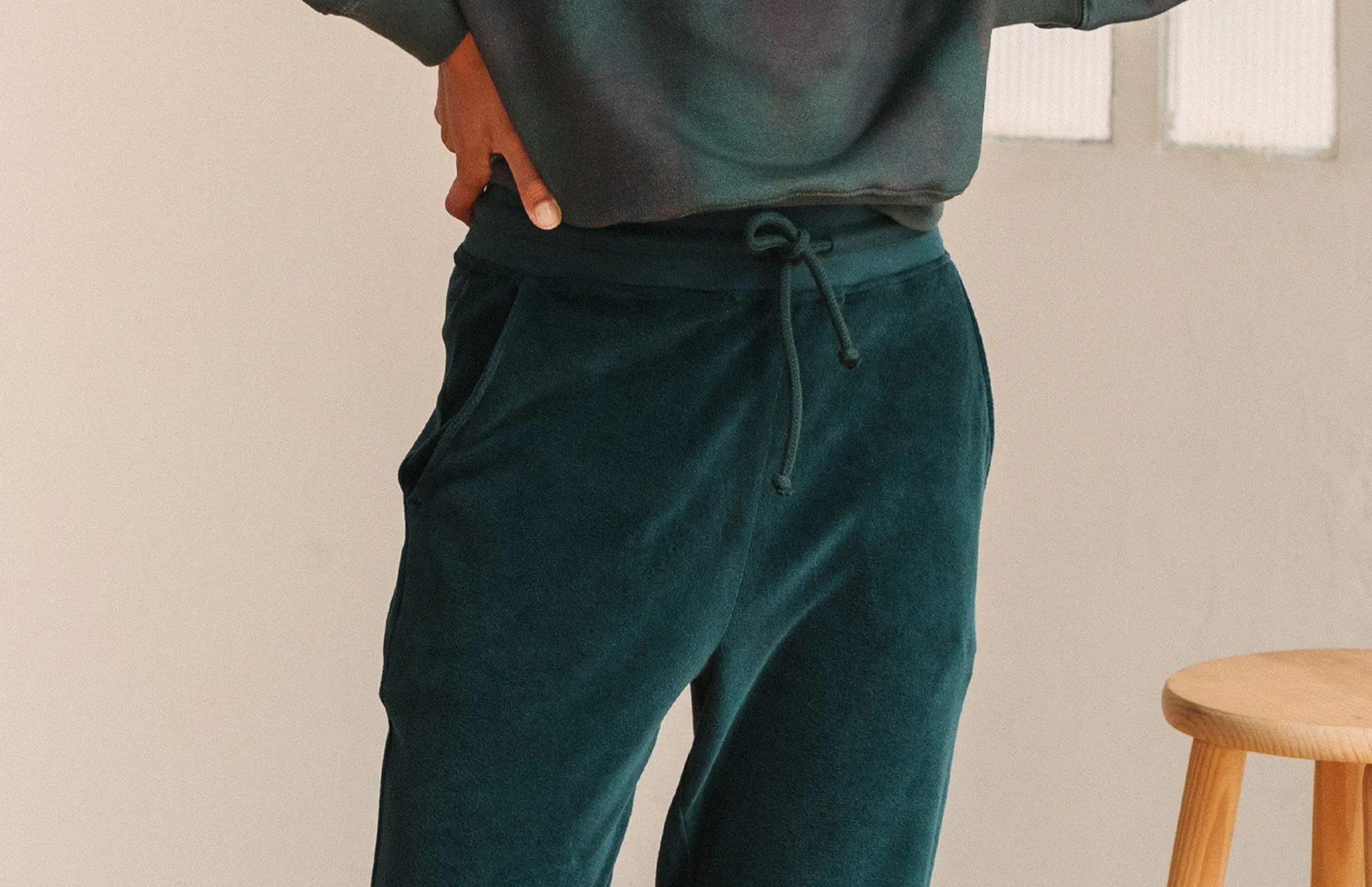 Krivus Velvet Sweatpants Deep Lake Turquoise