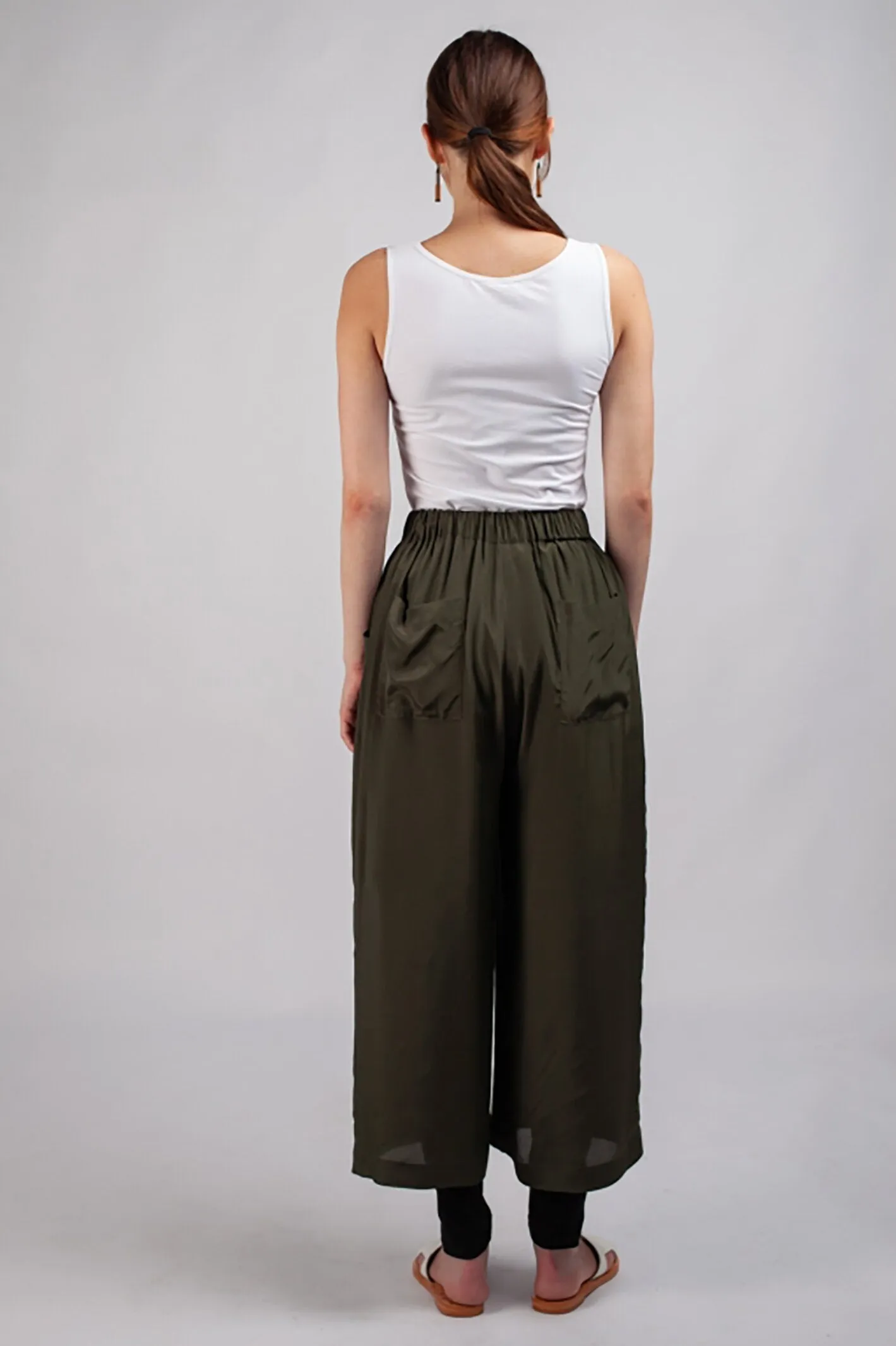 Laneway Pants in Olive